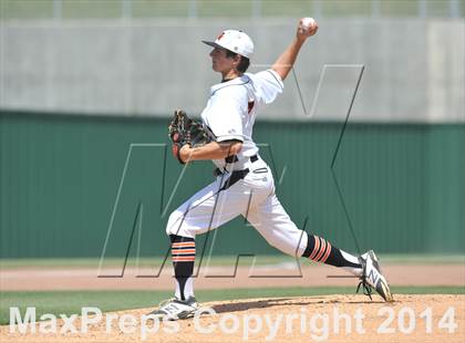 Thumbnail 1 in Birdville vs. Aledo (UIL 4A Region 1 Quarterfinal) photogallery.