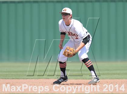 Thumbnail 3 in Birdville vs. Aledo (UIL 4A Region 1 Quarterfinal) photogallery.