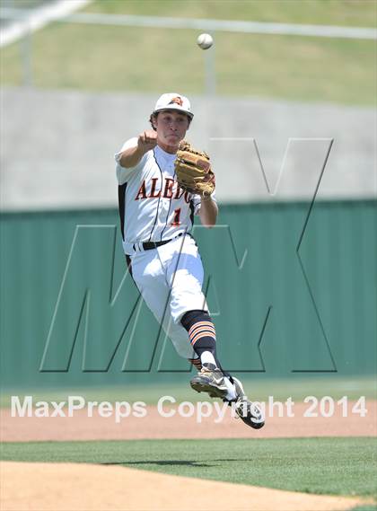 Thumbnail 2 in Birdville vs. Aledo (UIL 4A Region 1 Quarterfinal) photogallery.