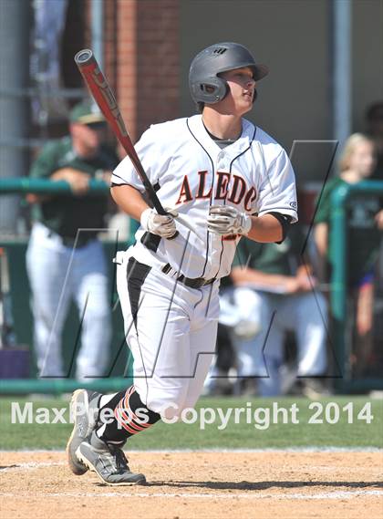 Thumbnail 3 in Birdville vs. Aledo (UIL 4A Region 1 Quarterfinal) photogallery.