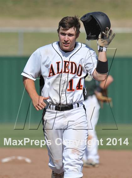 Thumbnail 2 in Birdville vs. Aledo (UIL 4A Region 1 Quarterfinal) photogallery.