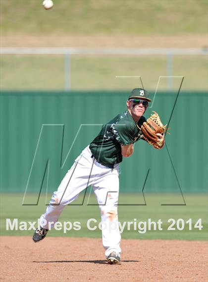 Thumbnail 3 in Birdville vs. Aledo (UIL 4A Region 1 Quarterfinal) photogallery.