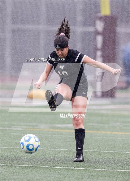 Thumbnail 3 in Culver City @ Flintridge Sacred Heart (CIF SoCal D3 Regional Final) photogallery.