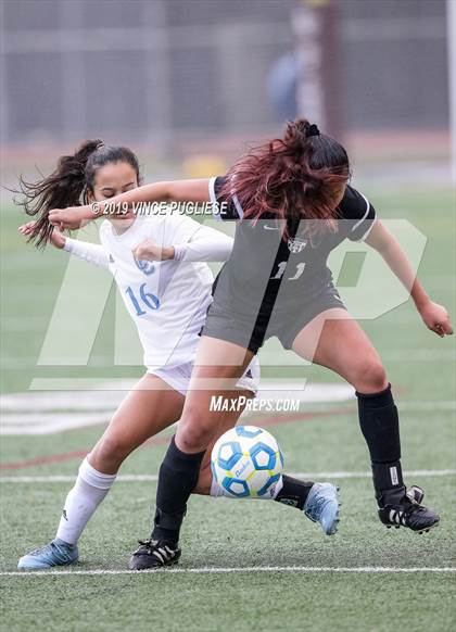Thumbnail 1 in Culver City @ Flintridge Sacred Heart (CIF SoCal D3 Regional Final) photogallery.