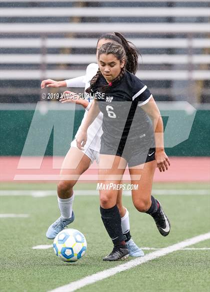 Thumbnail 2 in Culver City @ Flintridge Sacred Heart (CIF SoCal D3 Regional Final) photogallery.