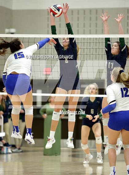 Thumbnail 1 in Reedy vs. Turner photogallery.