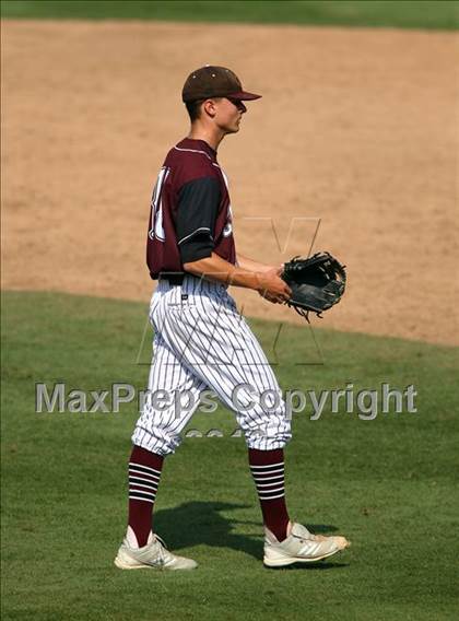 Thumbnail 3 in Carroll vs. A&M Consolidated (UIL 5A State Semifinal) photogallery.