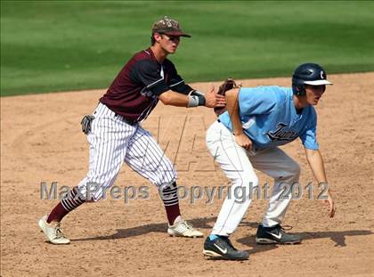 Thumbnail 1 in Carroll vs. A&M Consolidated (UIL 5A State Semifinal) photogallery.