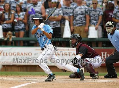 Thumbnail 3 in Carroll vs. A&M Consolidated (UIL 5A State Semifinal) photogallery.