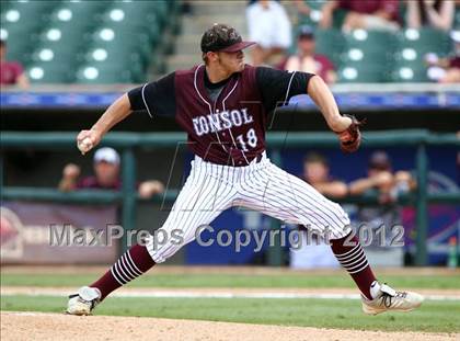 Thumbnail 2 in Carroll vs. A&M Consolidated (UIL 5A State Semifinal) photogallery.