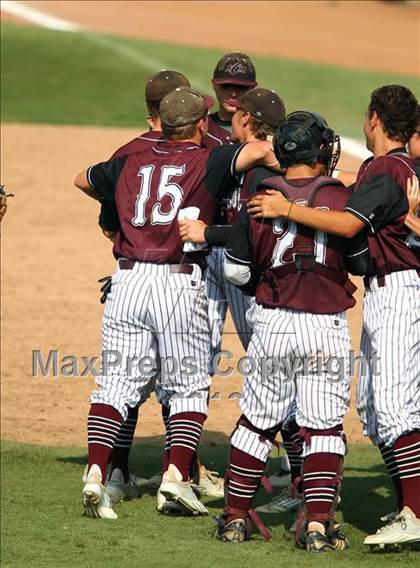 Thumbnail 3 in Carroll vs. A&M Consolidated (UIL 5A State Semifinal) photogallery.