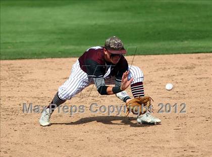 Thumbnail 3 in Carroll vs. A&M Consolidated (UIL 5A State Semifinal) photogallery.