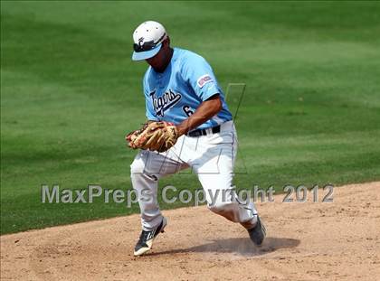 Thumbnail 2 in Carroll vs. A&M Consolidated (UIL 5A State Semifinal) photogallery.