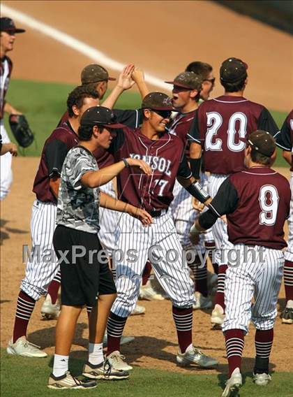 Thumbnail 3 in Carroll vs. A&M Consolidated (UIL 5A State Semifinal) photogallery.