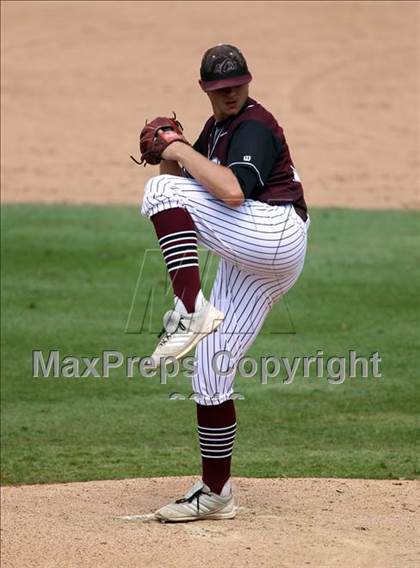 Thumbnail 3 in Carroll vs. A&M Consolidated (UIL 5A State Semifinal) photogallery.