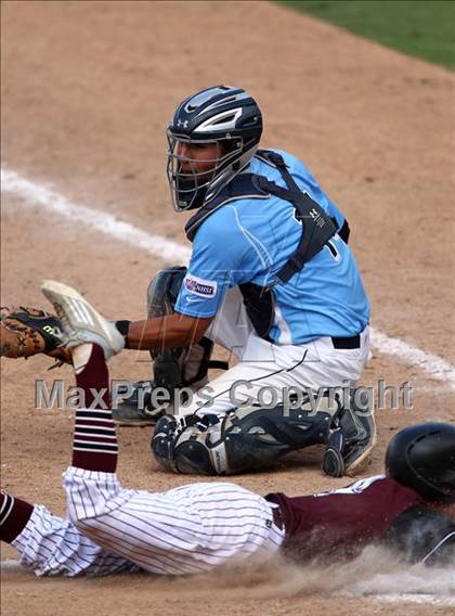 Thumbnail 1 in Carroll vs. A&M Consolidated (UIL 5A State Semifinal) photogallery.
