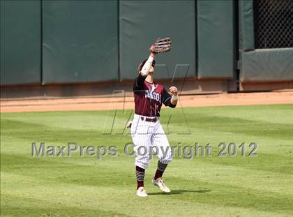 Thumbnail 3 in Carroll vs. A&M Consolidated (UIL 5A State Semifinal) photogallery.