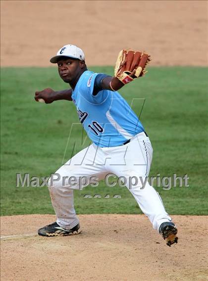 Thumbnail 3 in Carroll vs. A&M Consolidated (UIL 5A State Semifinal) photogallery.