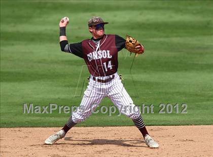 Thumbnail 2 in Carroll vs. A&M Consolidated (UIL 5A State Semifinal) photogallery.