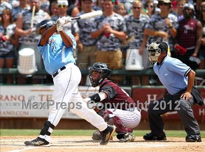 Thumbnail 3 in Carroll vs. A&M Consolidated (UIL 5A State Semifinal) photogallery.