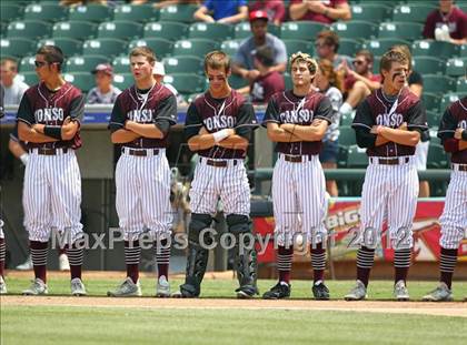 Thumbnail 1 in Carroll vs. A&M Consolidated (UIL 5A State Semifinal) photogallery.