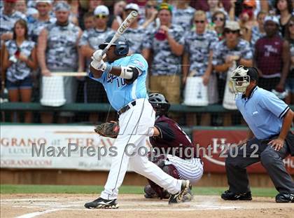 Thumbnail 2 in Carroll vs. A&M Consolidated (UIL 5A State Semifinal) photogallery.