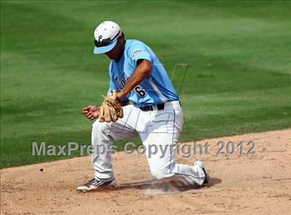 Thumbnail 1 in Carroll vs. A&M Consolidated (UIL 5A State Semifinal) photogallery.