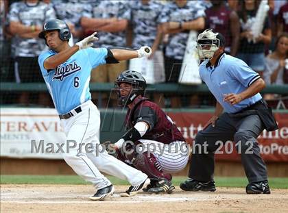Thumbnail 3 in Carroll vs. A&M Consolidated (UIL 5A State Semifinal) photogallery.