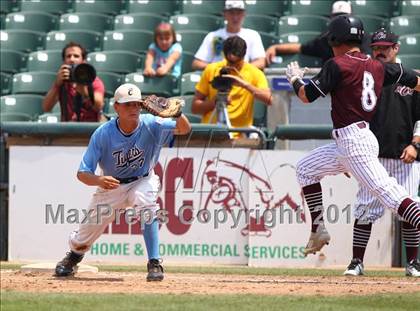 Thumbnail 1 in Carroll vs. A&M Consolidated (UIL 5A State Semifinal) photogallery.