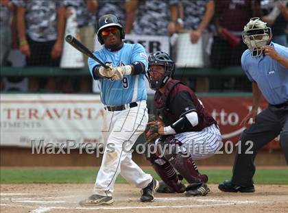 Thumbnail 3 in Carroll vs. A&M Consolidated (UIL 5A State Semifinal) photogallery.