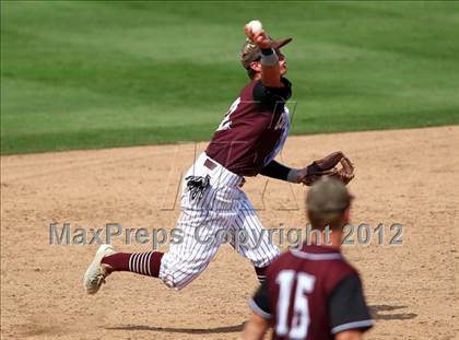 Thumbnail 2 in Carroll vs. A&M Consolidated (UIL 5A State Semifinal) photogallery.
