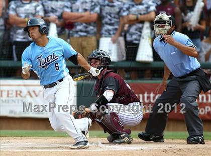Thumbnail 1 in Carroll vs. A&M Consolidated (UIL 5A State Semifinal) photogallery.