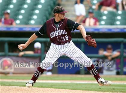 Thumbnail 3 in Carroll vs. A&M Consolidated (UIL 5A State Semifinal) photogallery.