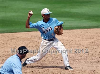 Thumbnail 1 in Carroll vs. A&M Consolidated (UIL 5A State Semifinal) photogallery.