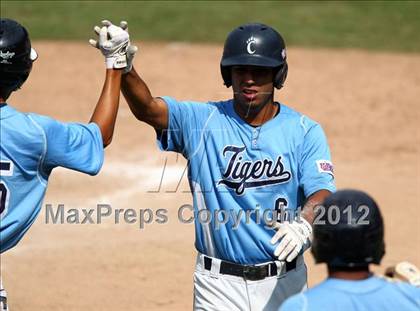 Thumbnail 2 in Carroll vs. A&M Consolidated (UIL 5A State Semifinal) photogallery.