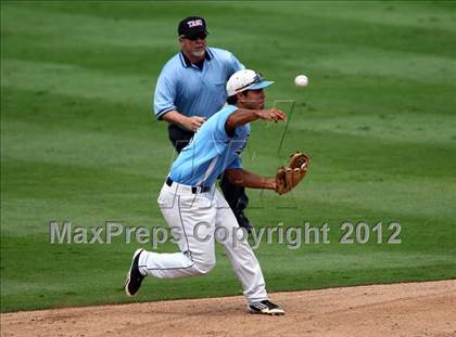 Thumbnail 2 in Carroll vs. A&M Consolidated (UIL 5A State Semifinal) photogallery.