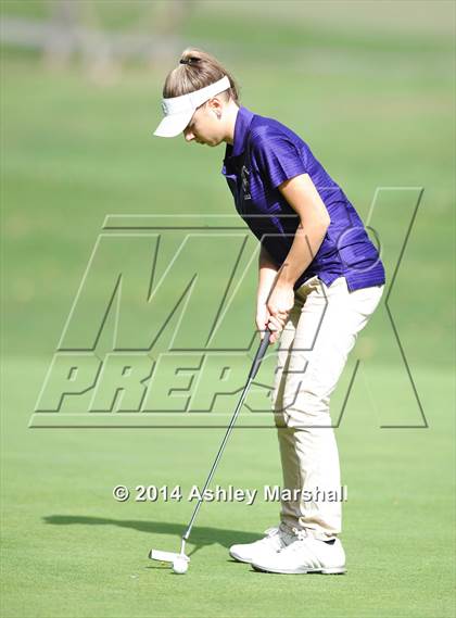 Thumbnail 3 in PSAL Girls Golf Individual Championship photogallery.