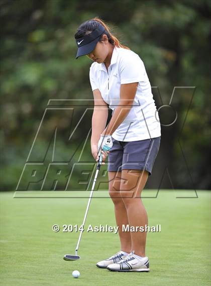 Thumbnail 3 in PSAL Girls Golf Individual Championship photogallery.