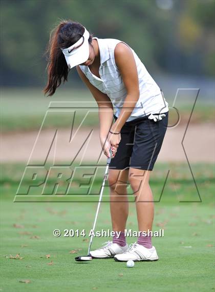 Thumbnail 3 in PSAL Girls Golf Individual Championship photogallery.