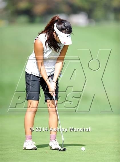 Thumbnail 3 in PSAL Girls Golf Individual Championship photogallery.