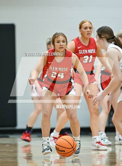 Thumbnail 2 in Valley Springs vs. Glen Rose (AAA 3A State Playoff first round) photogallery.