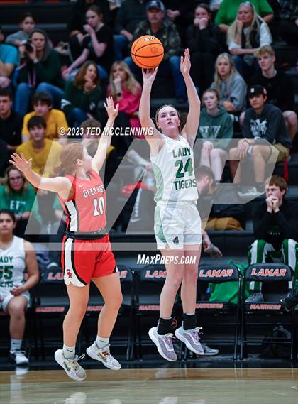 Thumbnail 2 in Valley Springs vs. Glen Rose (AAA 3A State Playoff first round) photogallery.
