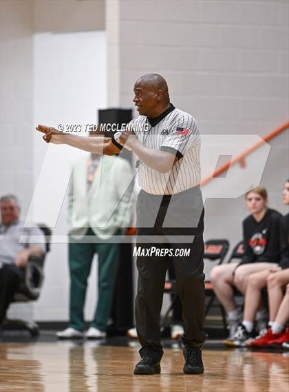 Thumbnail 2 in Valley Springs vs. Glen Rose (AAA 3A State Playoff first round) photogallery.