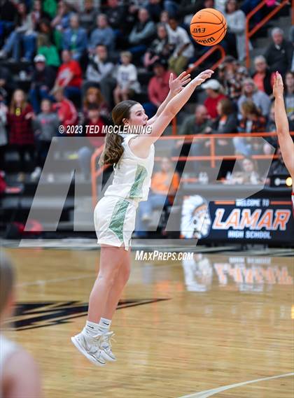 Thumbnail 2 in Valley Springs vs. Glen Rose (AAA 3A State Playoff first round) photogallery.