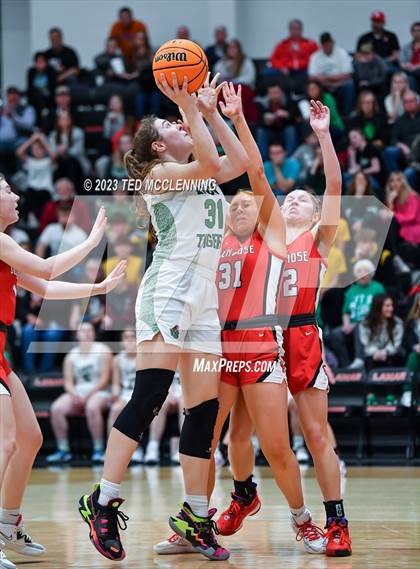 Thumbnail 2 in Valley Springs vs. Glen Rose (AAA 3A State Playoff first round) photogallery.