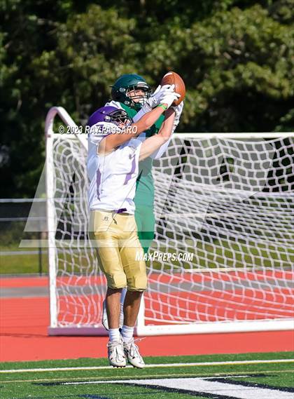 Thumbnail 1 in Greenport/Southold vs William Floyd JV 9 photogallery.
