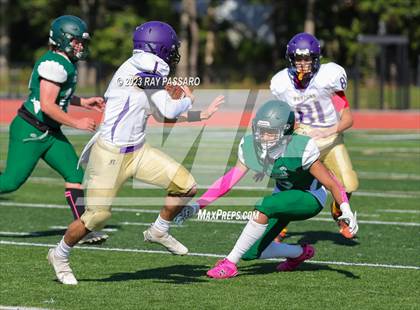 Thumbnail 2 in Greenport/Southold vs William Floyd JV 9 photogallery.