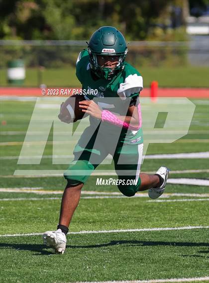 Thumbnail 3 in Greenport/Southold vs William Floyd JV 9 photogallery.