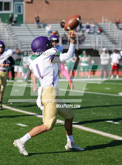Thumbnail 1 in Greenport/Southold vs William Floyd JV 9 photogallery.