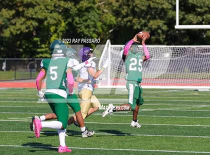 Thumbnail 1 in Greenport/Southold vs William Floyd JV 9 photogallery.